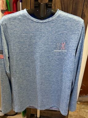 Vineyard Vines Heathered Light Blue Performance Tee Size S